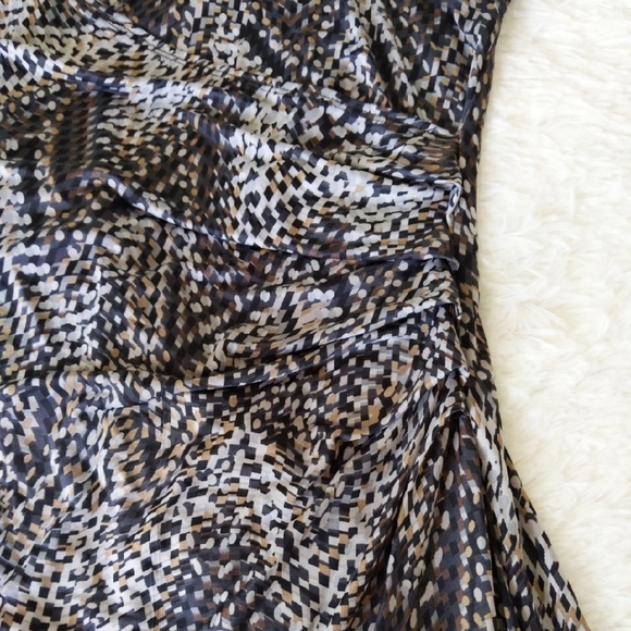 NWOT DRESS JW RUCHED - Picture 4 of 10